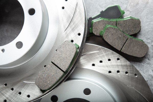 How To Spot Bent Brake Rotors? | Rainier Automotive